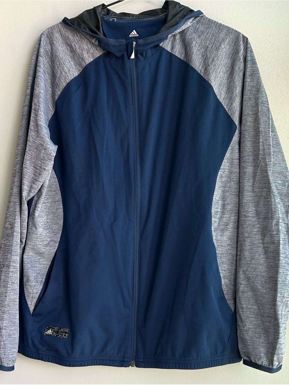 ADIDAS ladies Climastorm  navy/gray zip windbreaker jacket with hood/golf sz L